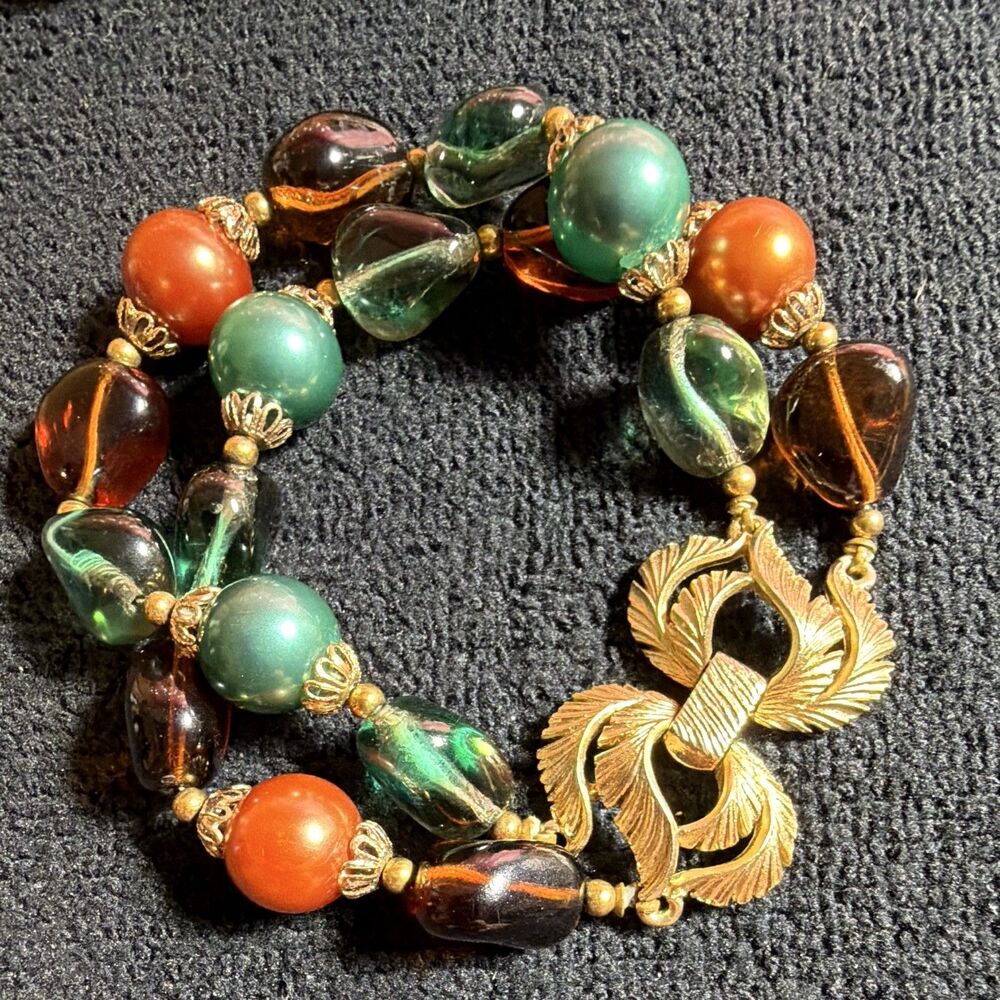 Vintage Crown Trifari Art Glass Faux Pearl Bracelet Double Strand 1950’s-60’s